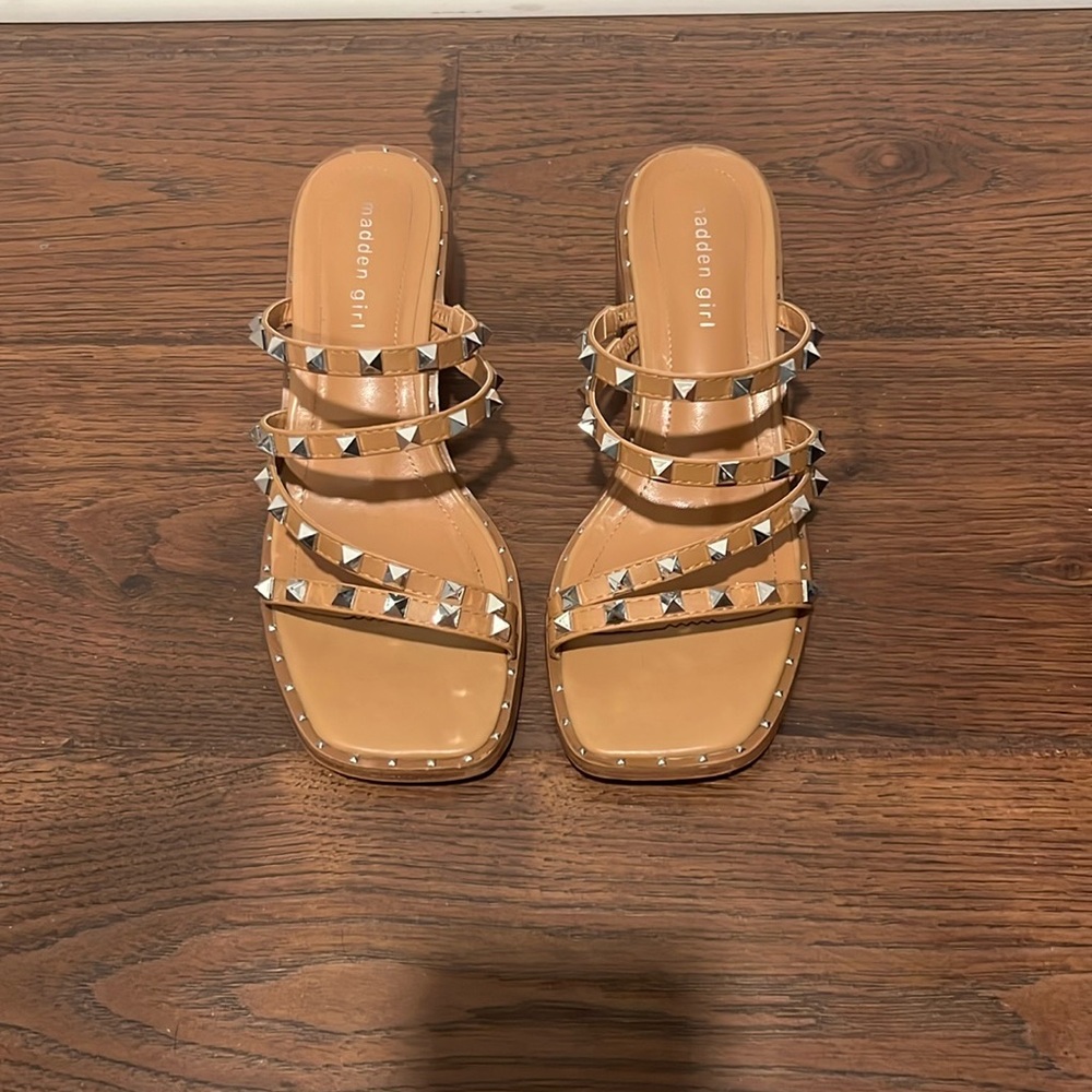 Like New! Madden Girl 2” Studded Heel Sandals